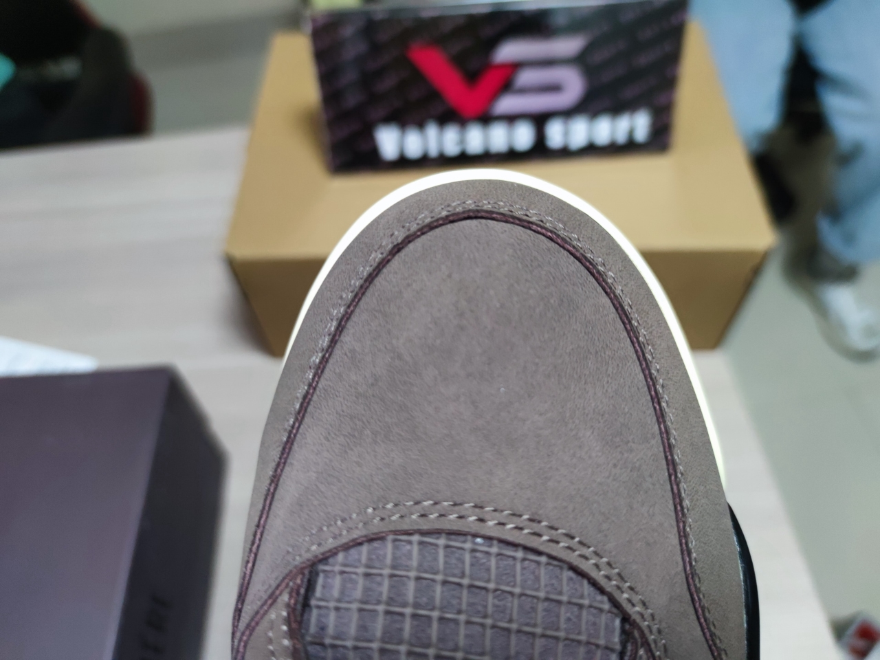 A Ma Maniere x Air Jordan 4 Retro 