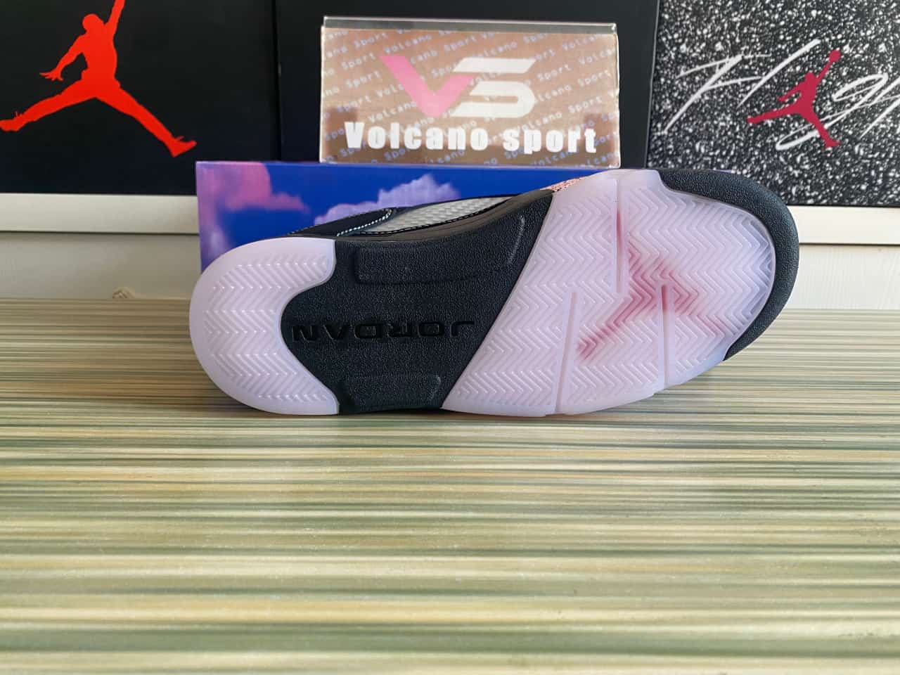 Jordan 5 Retro Low Dongdan DX4355-015