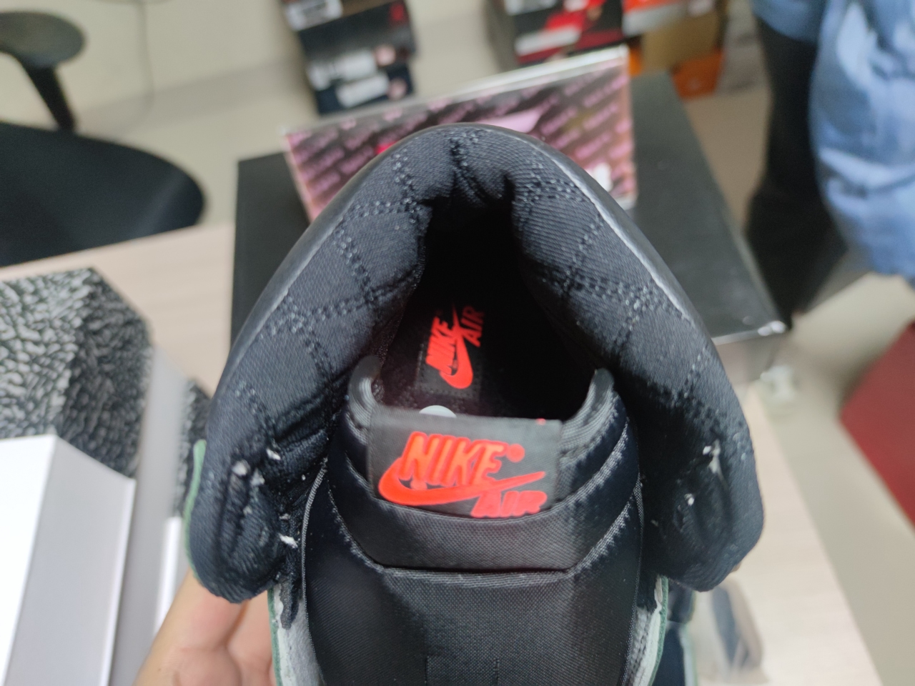 Jordan 1 Retro High OG Hand Crafted DH3097-001