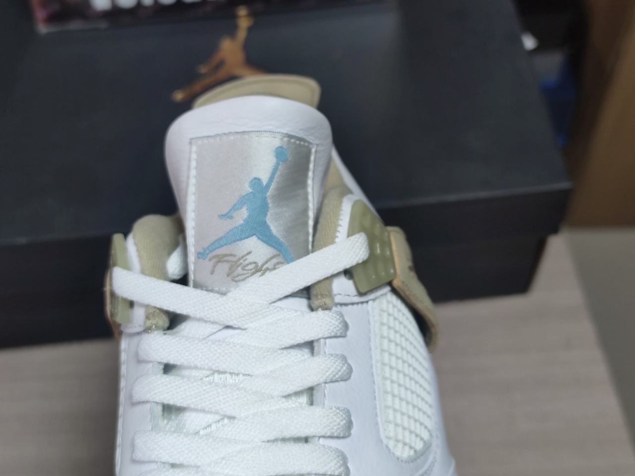 Jordan 4 Retro Sand 487724 118