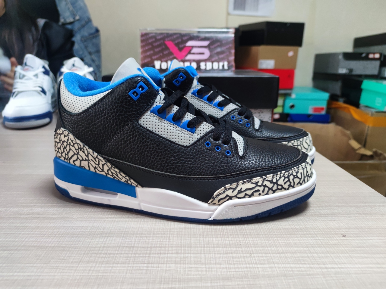 Jordan 3 Retro Sport Blue 136064 007