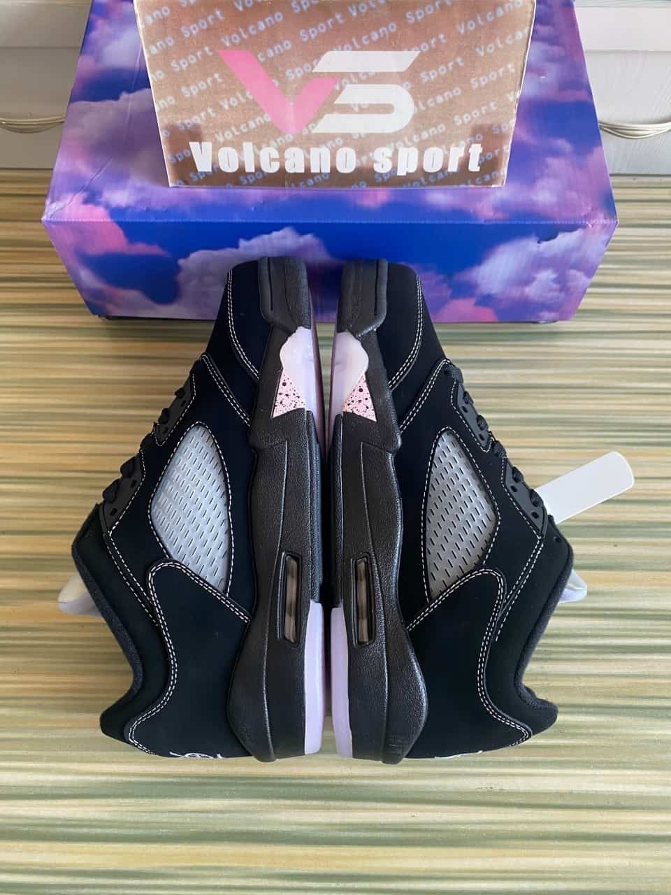 Jordan 5 Retro Low Dongdan DX4355-015