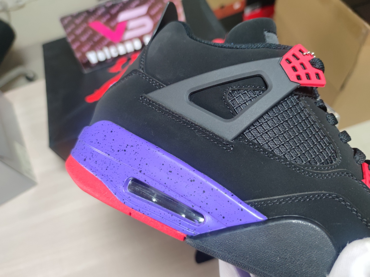 Jordan 4 Retro Raptors Drake OVO AQ3816-056