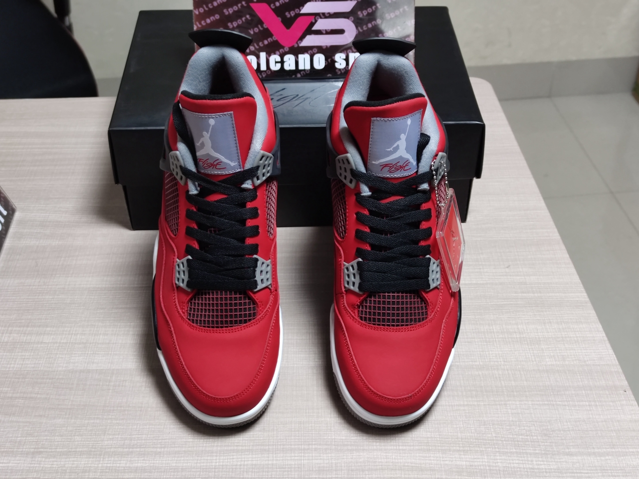 Jordan 4 Retro Toro Bravo 308497 603
