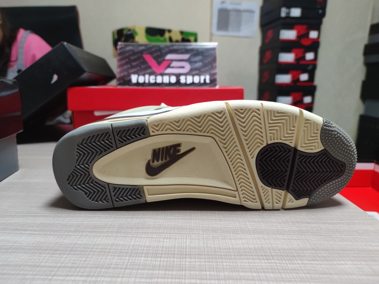 Jordan 4 Retro DH6927 001