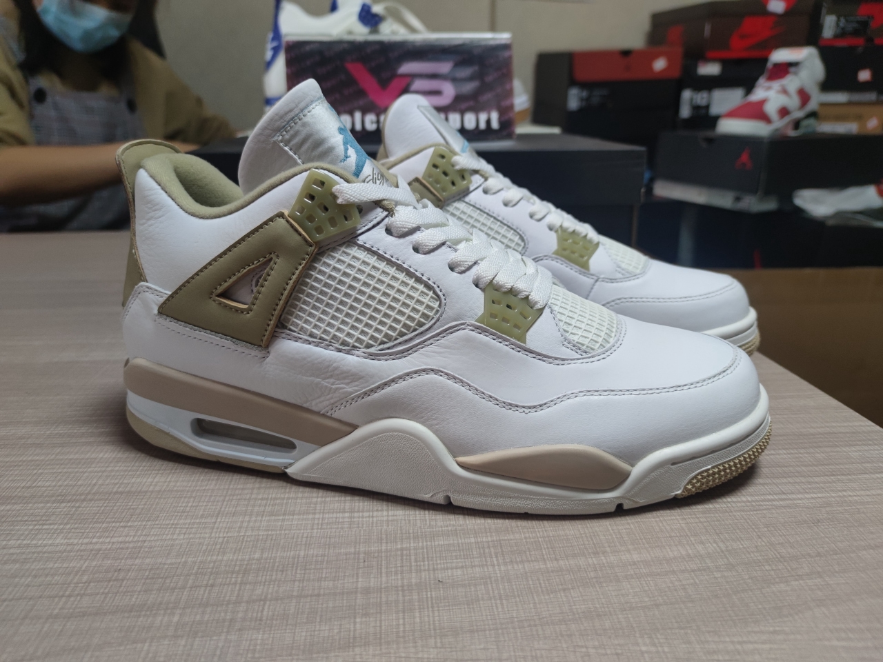 Jordan 4 Retro Sand 487724 118
