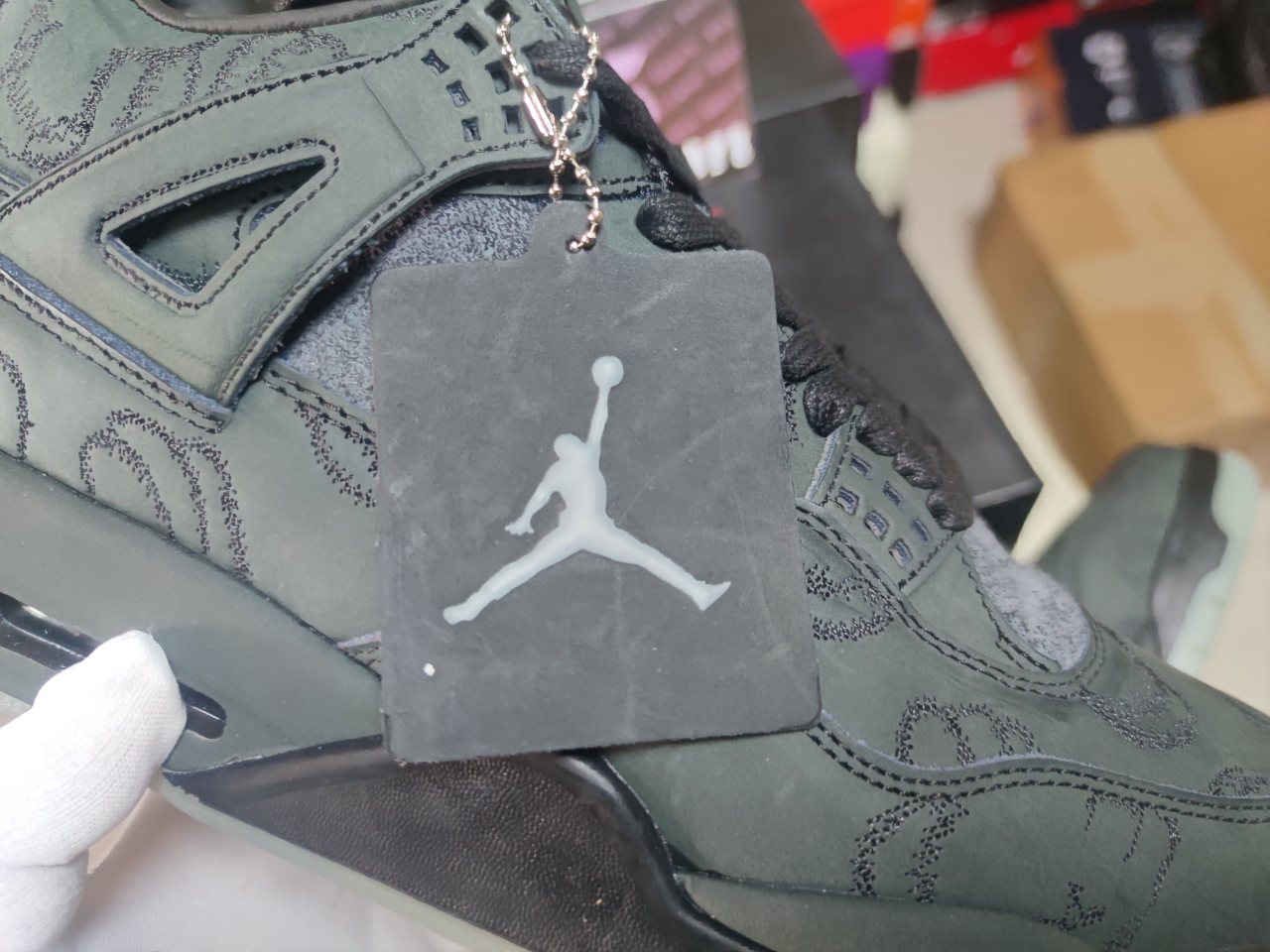 Jordan 4 Retro Kaws Black 930155-001