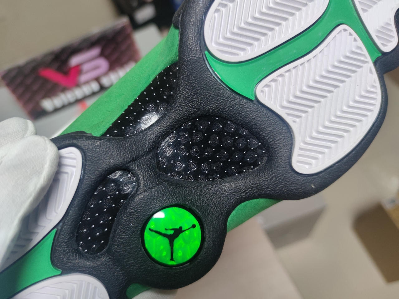 Jordan 13 Retro White Lucky Green 414571 113