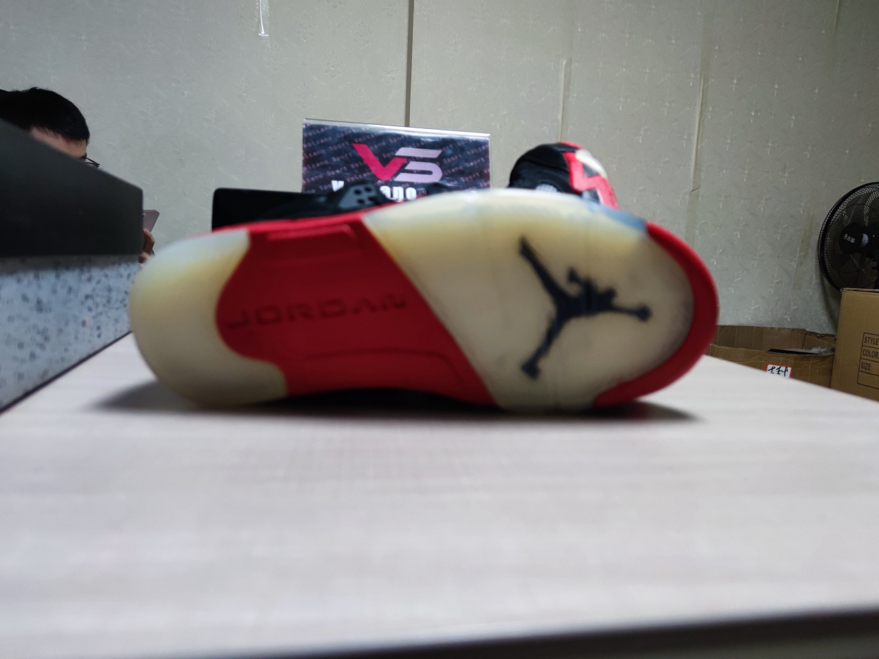 Jordan 5 Retro Satin Bred 136027 006