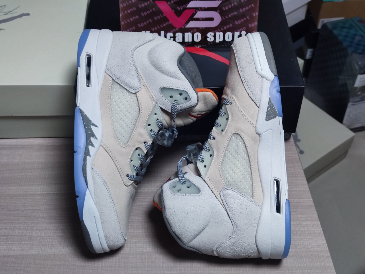 Jordan 5 Retro SE Craft Light Orewood Brown FD9222 180