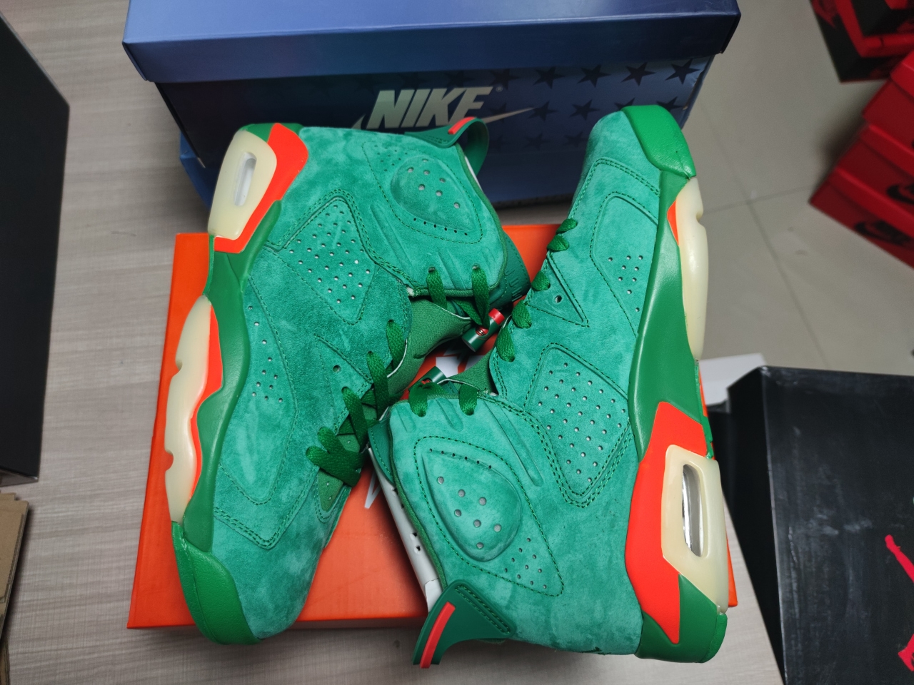 Jordan 6 “Gatorade Green Suede” AJ5986-335