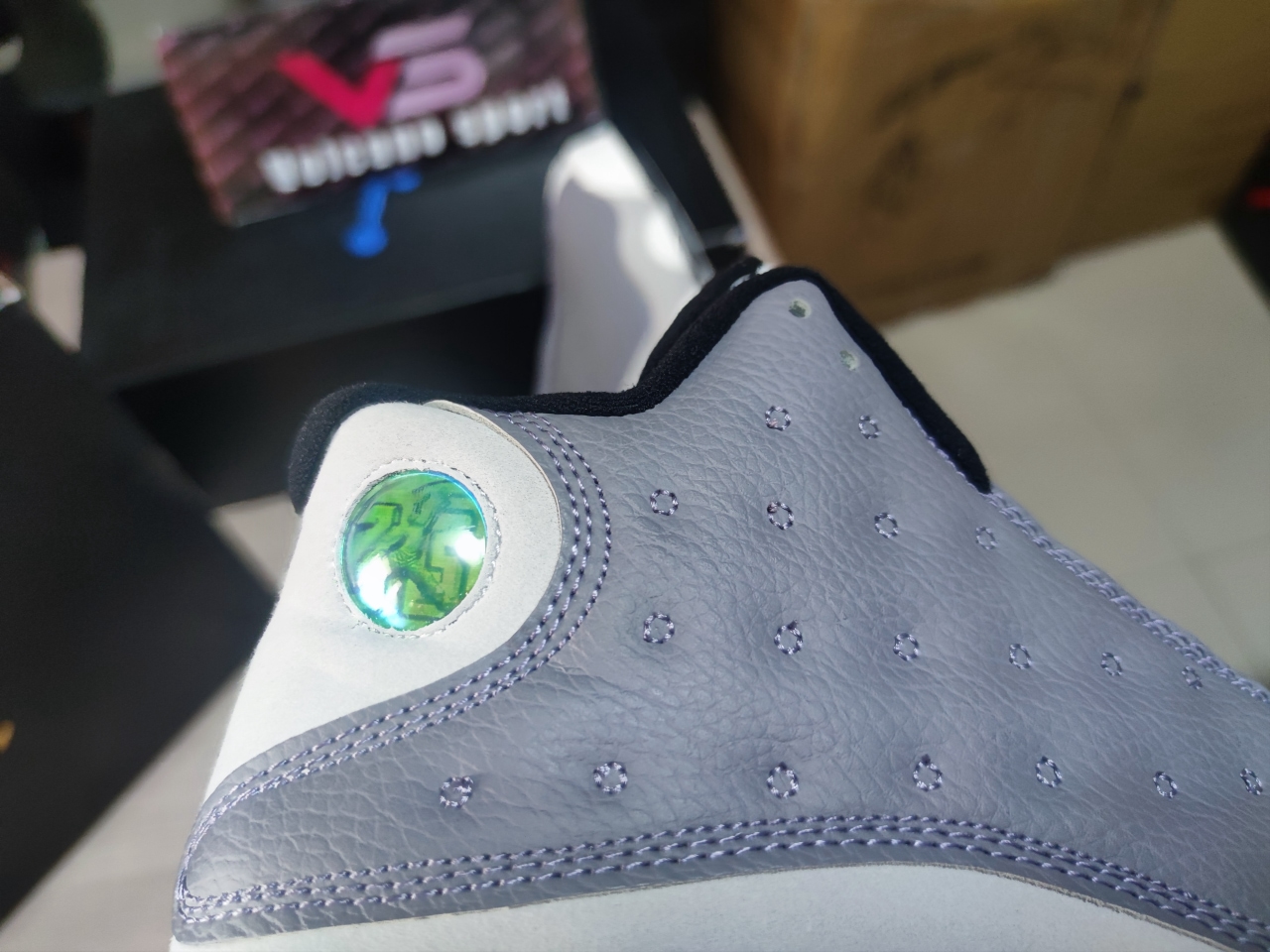 Jordan 13 Retro Atmosphere Grey 884129-016