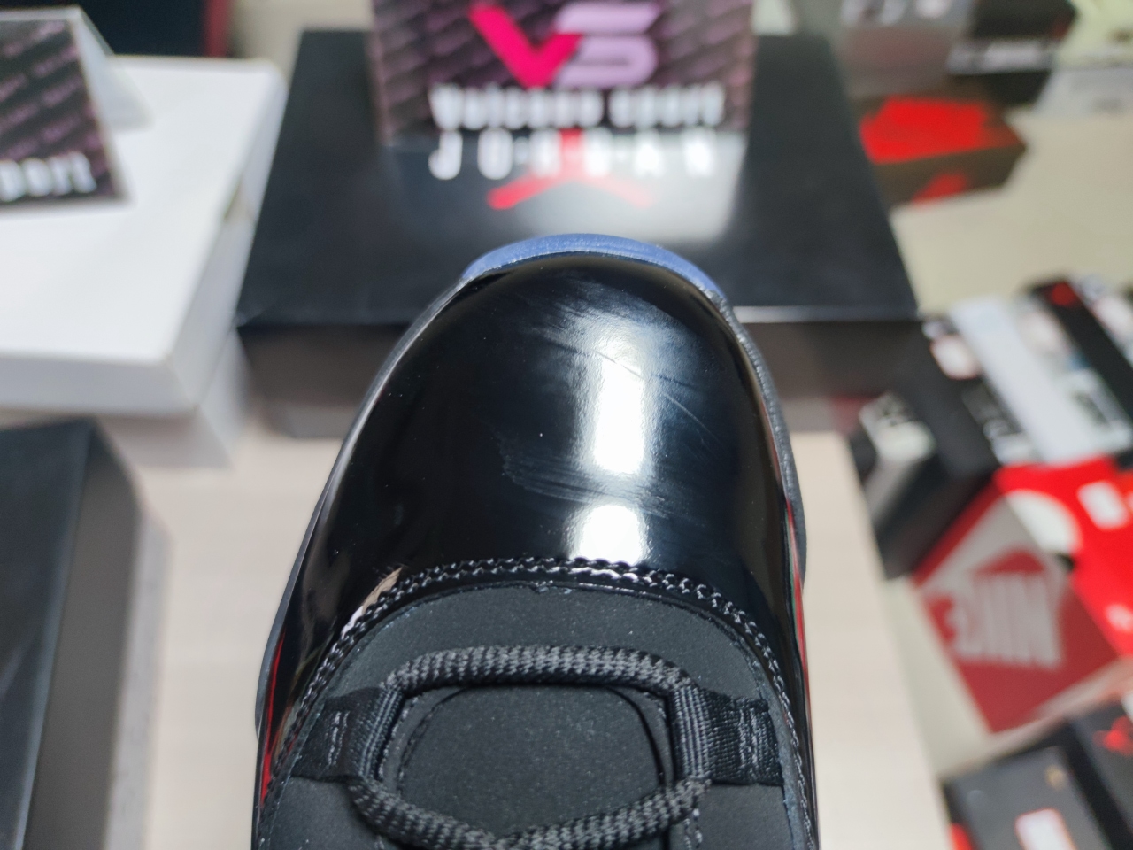 Jordan 11 Cap and Gown 378037-005