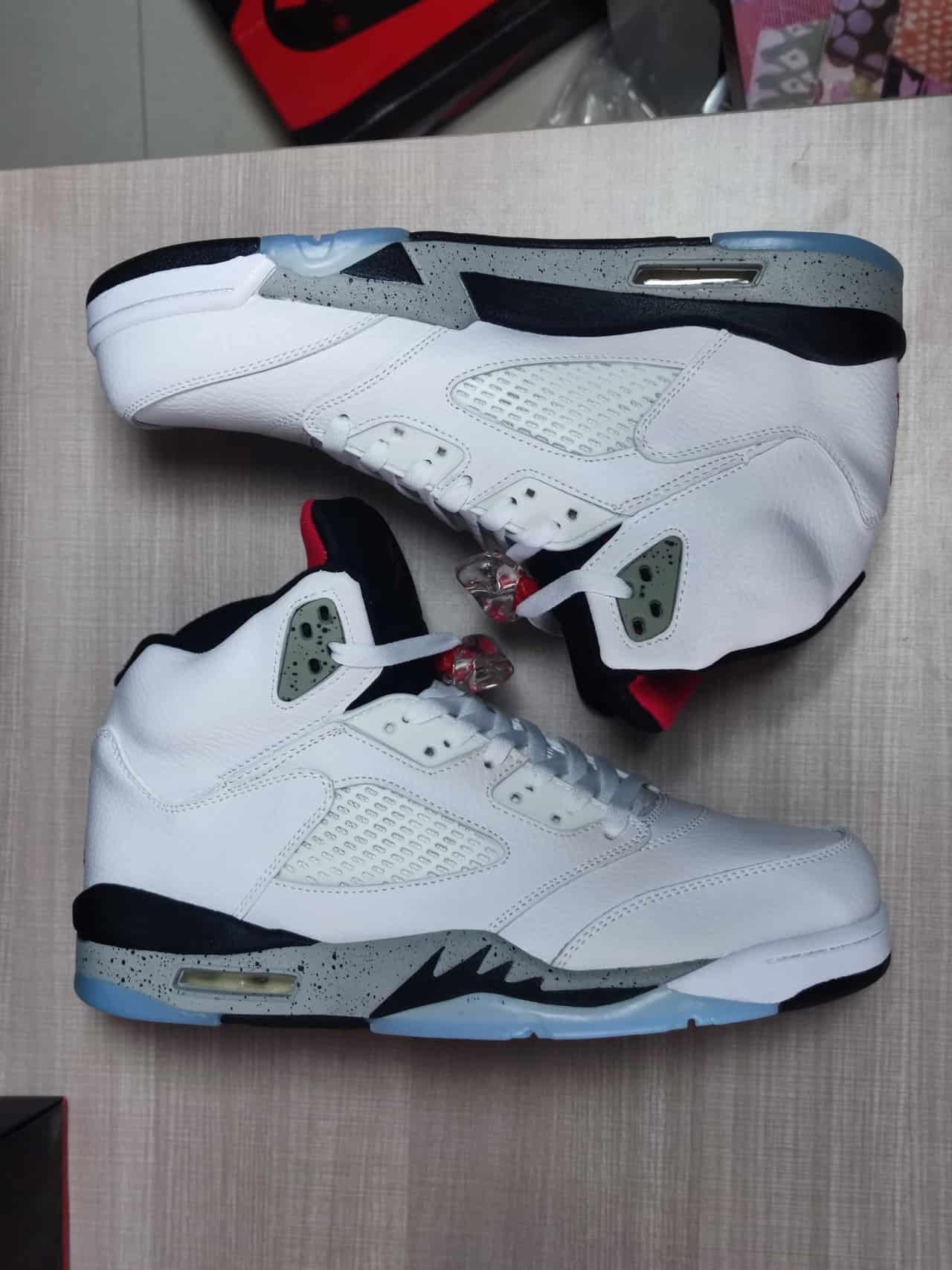 Jordan 5 Retro White Cement 136027 104