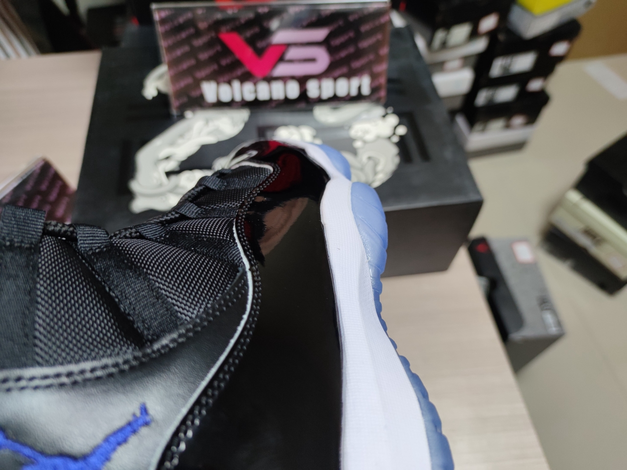 Jordan 11 Retro Space Jam 378037 003
