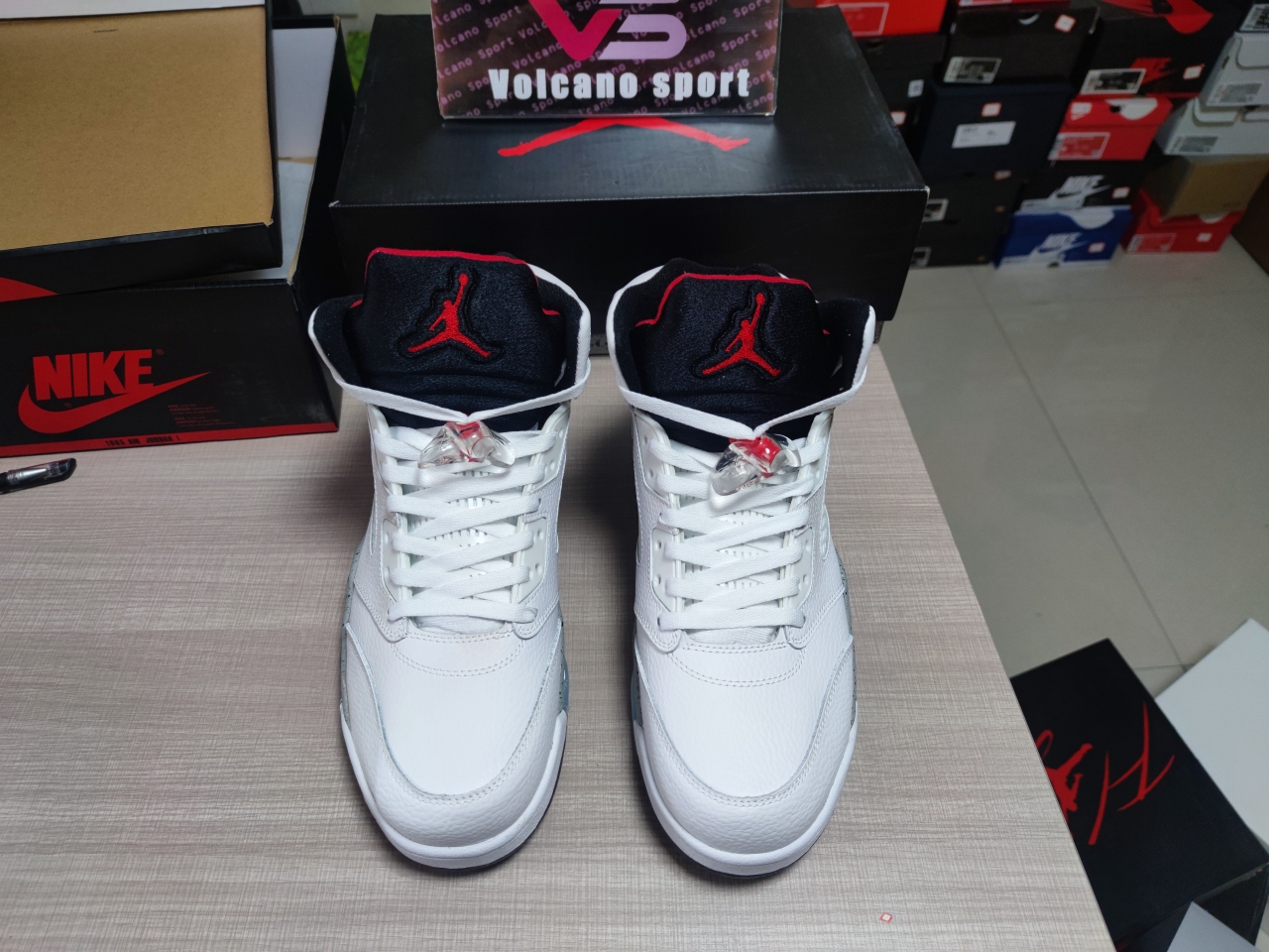 Jordan 5 Retro White Cement 136027 104