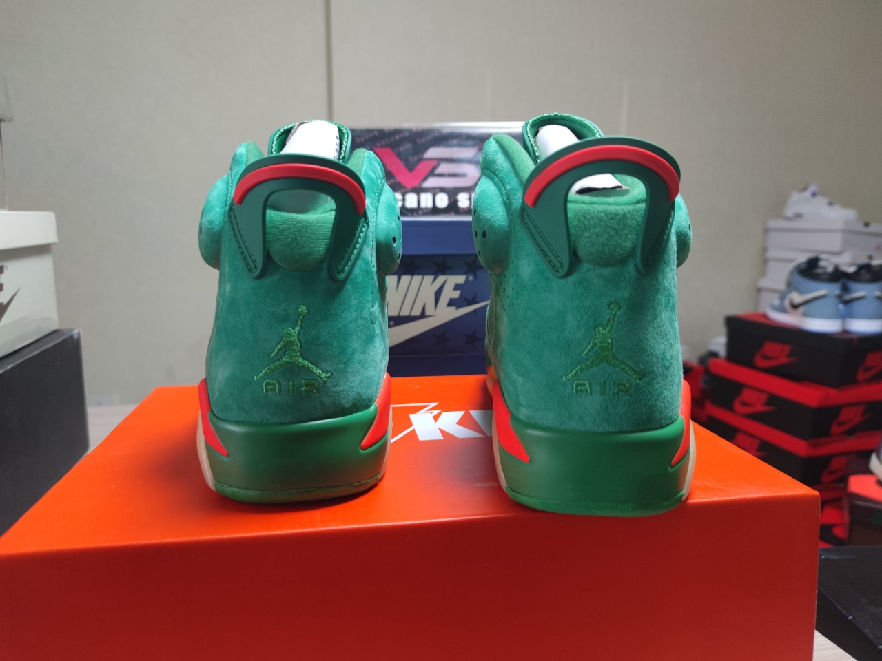Jordan 6 “Gatorade Green Suede” AJ5986-335