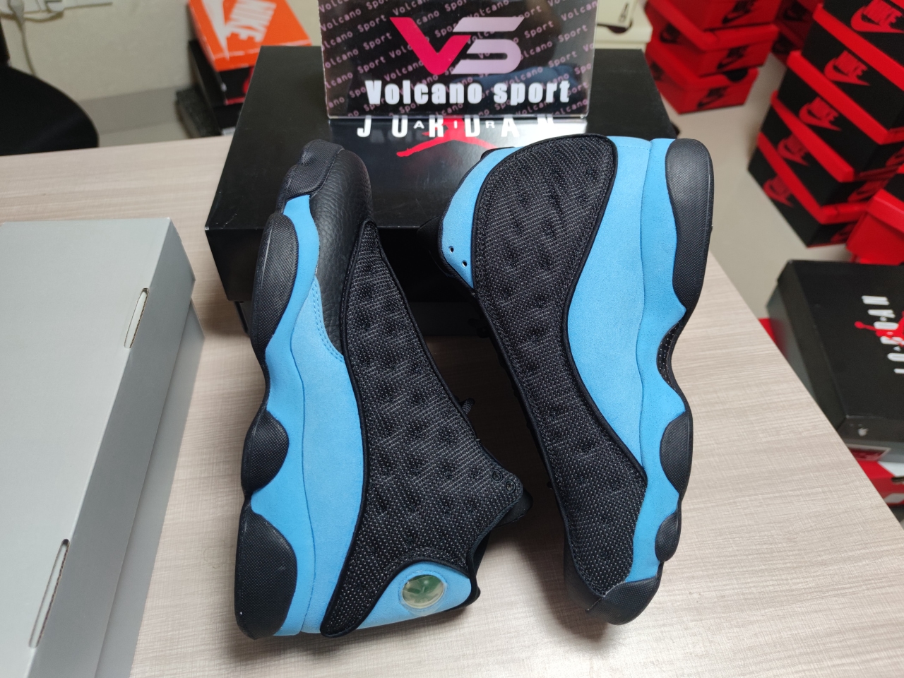 Jordan 13 XIII
