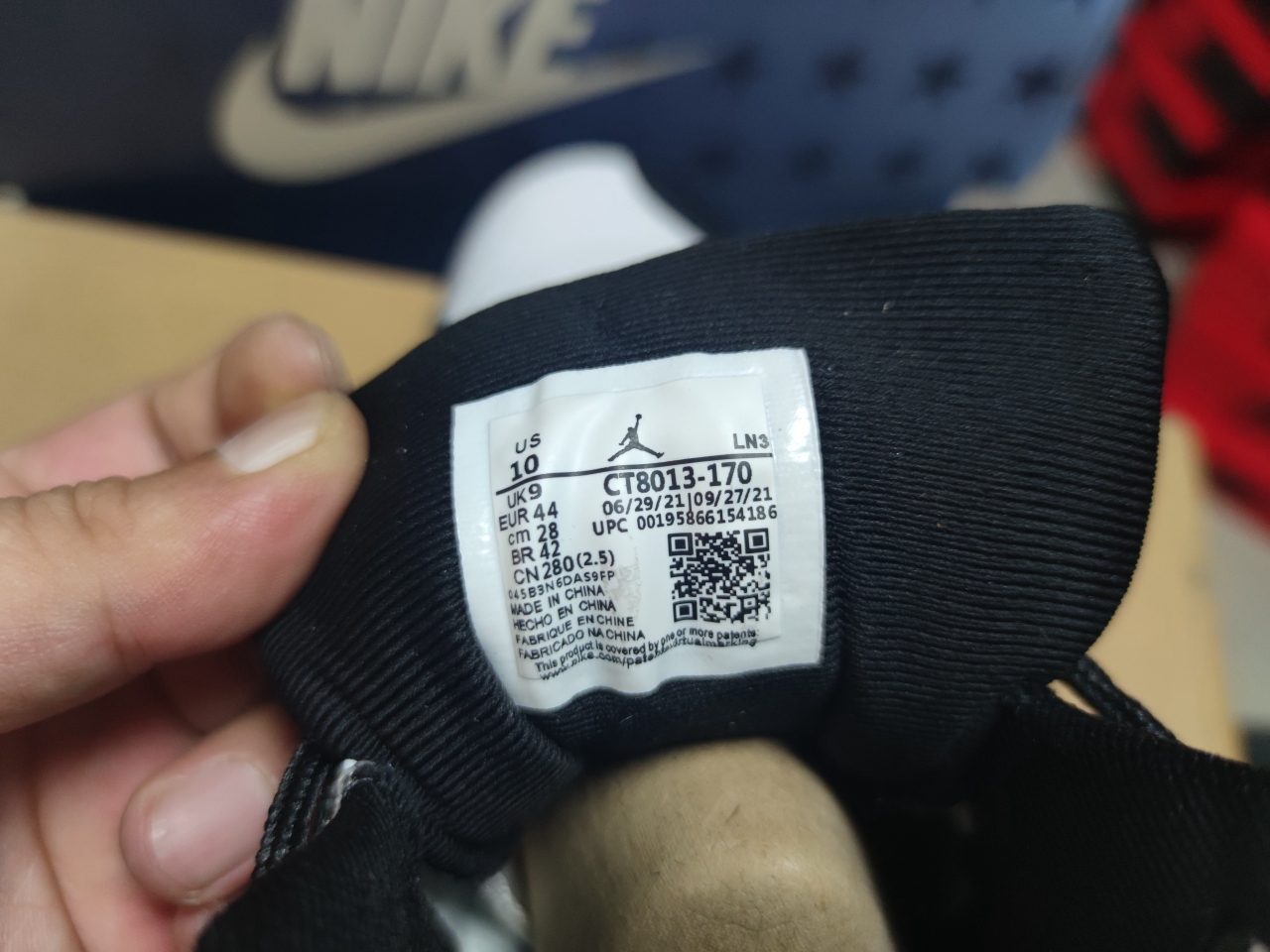 Jordan 12 Retro Royalty Taxi CT8013-170