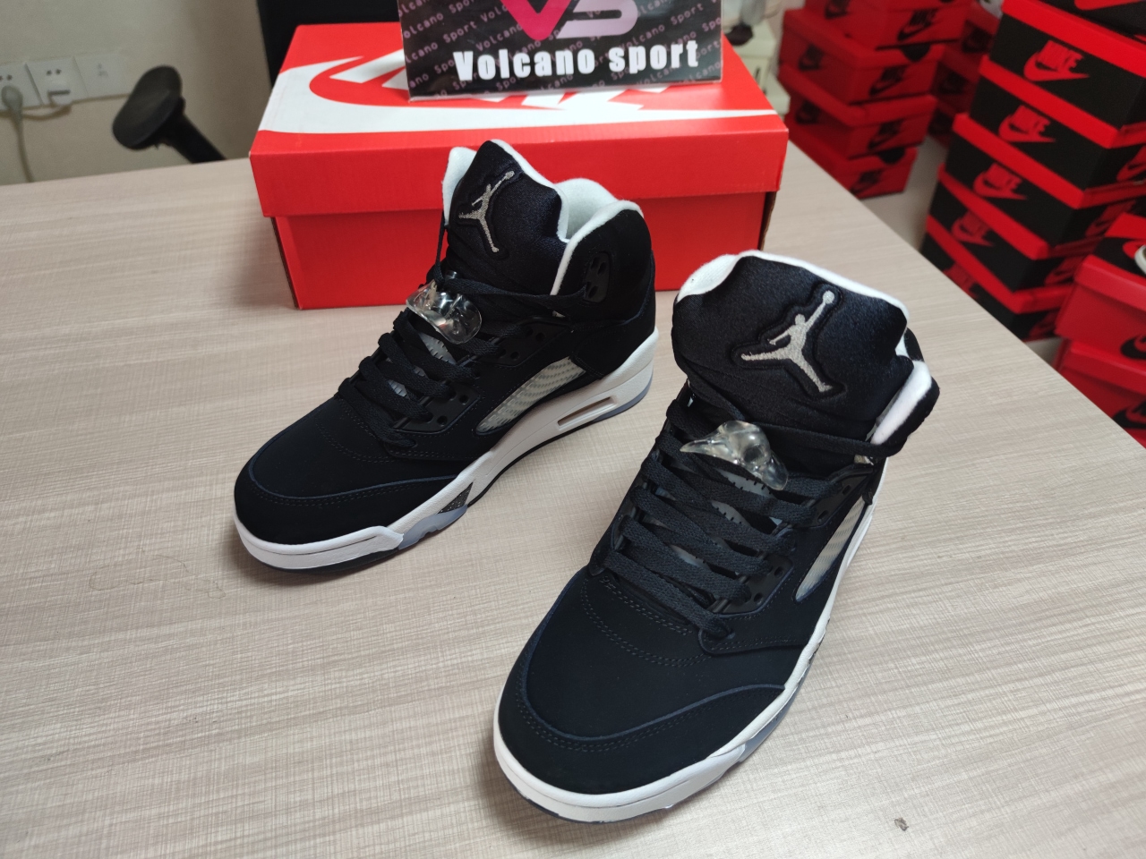 Jordan 5 “Stealth 2.0” CT4838-011
