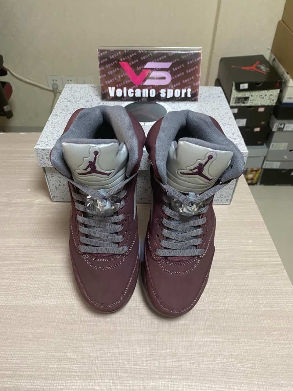 Jordan 5 Retro Burgundy DZ4131-600