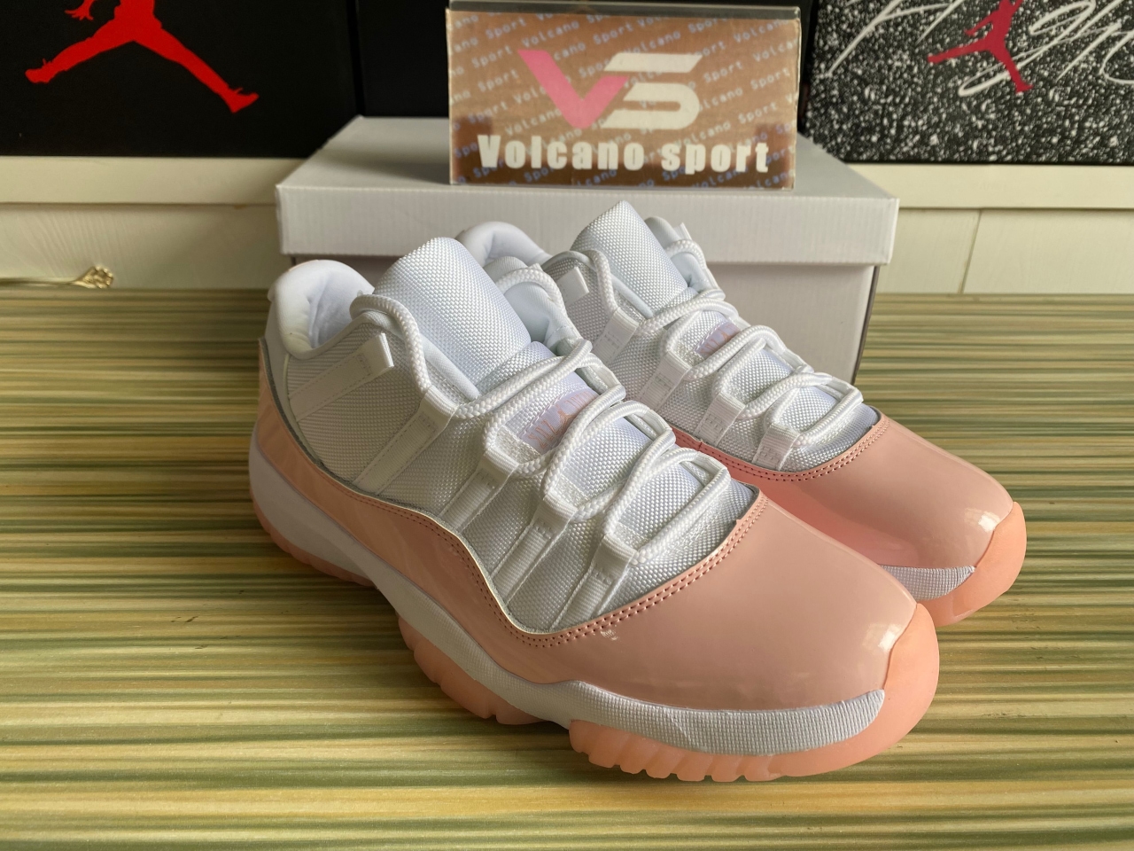 Jordan 11 Retro Low Legend Pink AH7860-160
