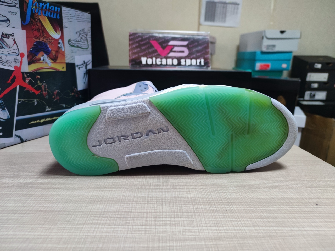 Jordan 5 Retro Easter DV0562-600