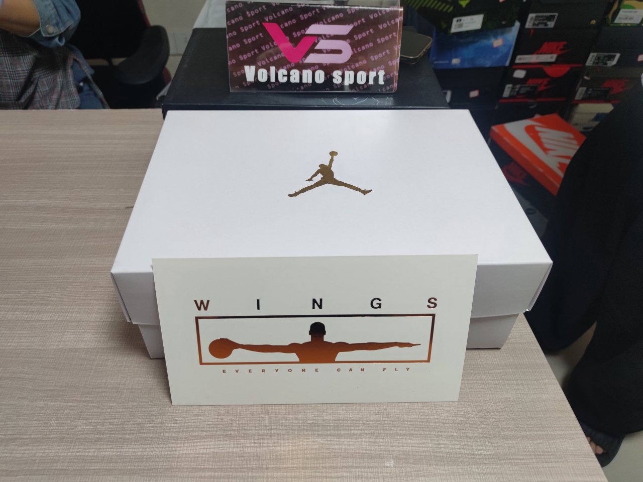 Jordan 5 Retro Wings AV2405 900