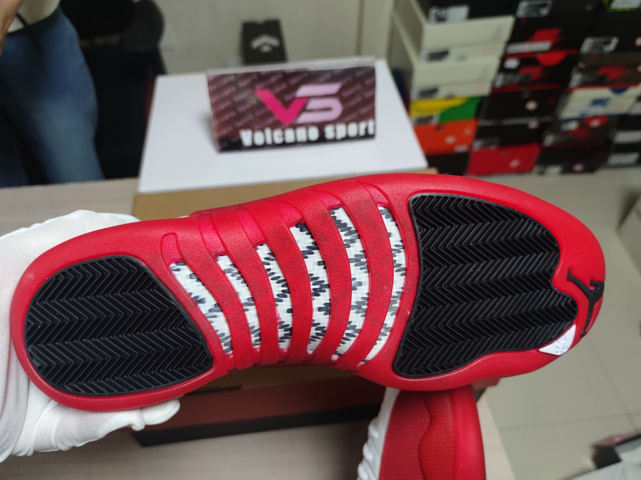 Jordan 12 Retro Cherry CT8013 116