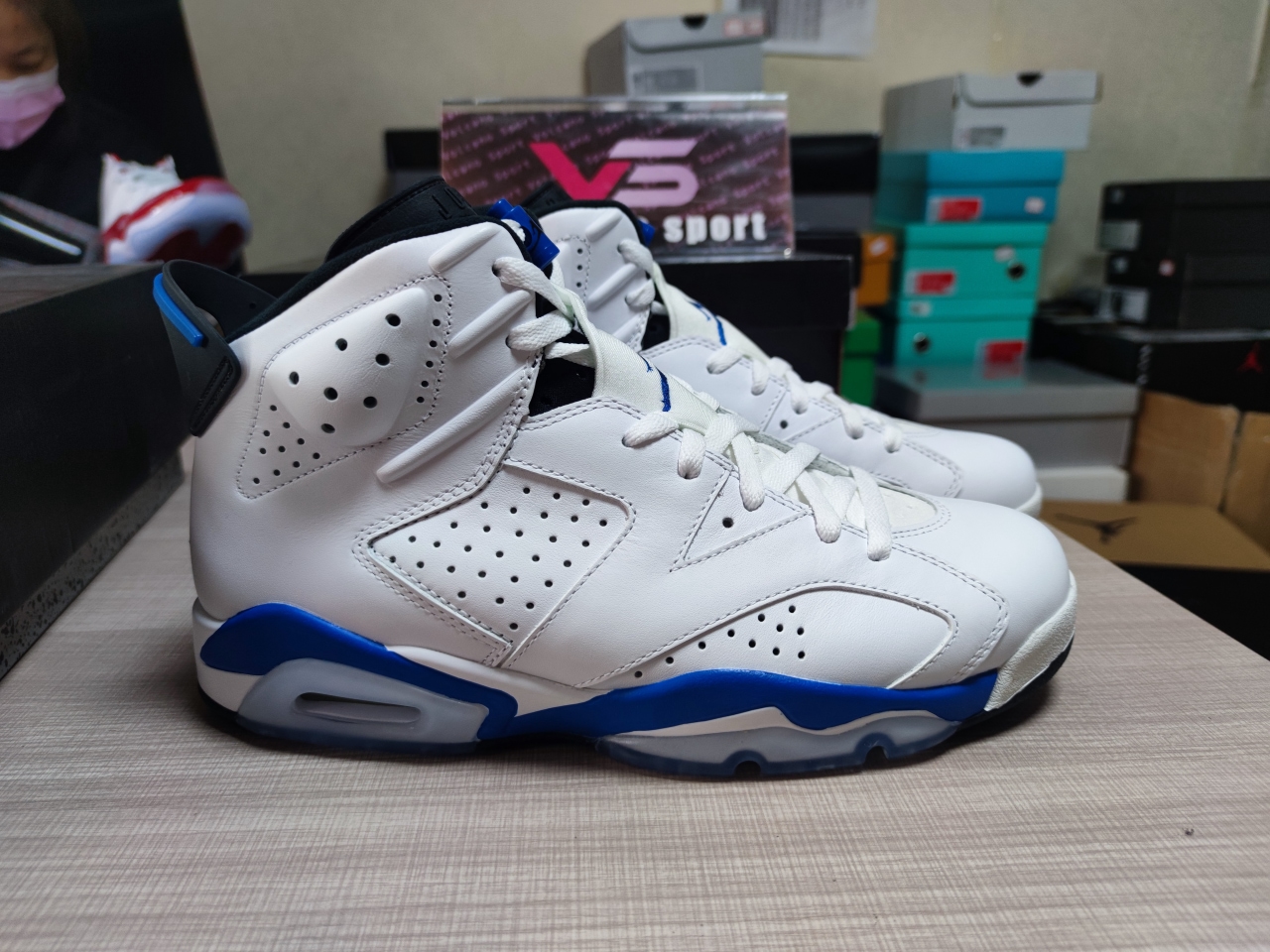 Jordan 6 Retro Sport Blue 384664-107