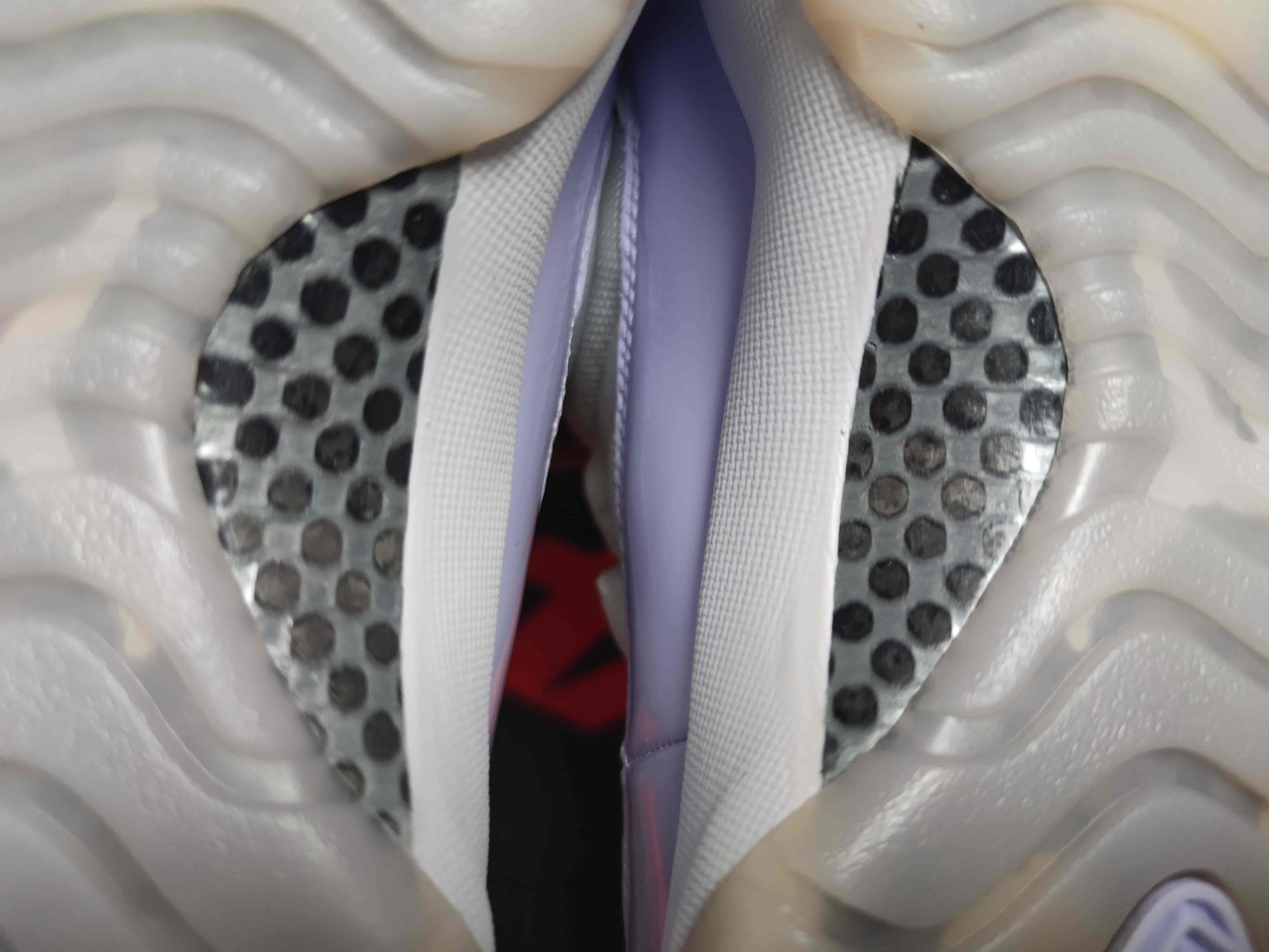 Jordan 11 Low “Pure Violet” AH7860-101