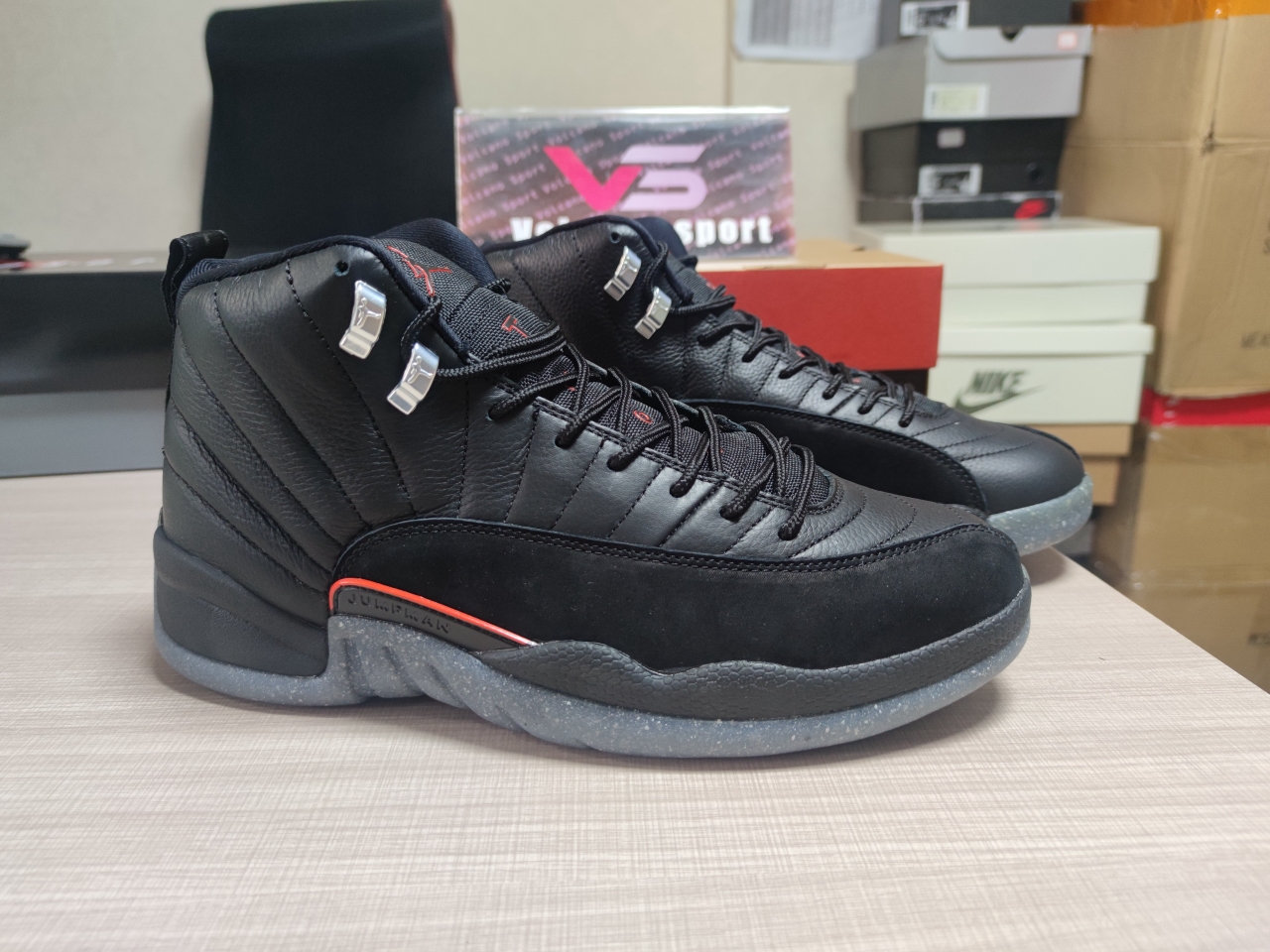 Jordan 12 Retro Utility DC1062 006