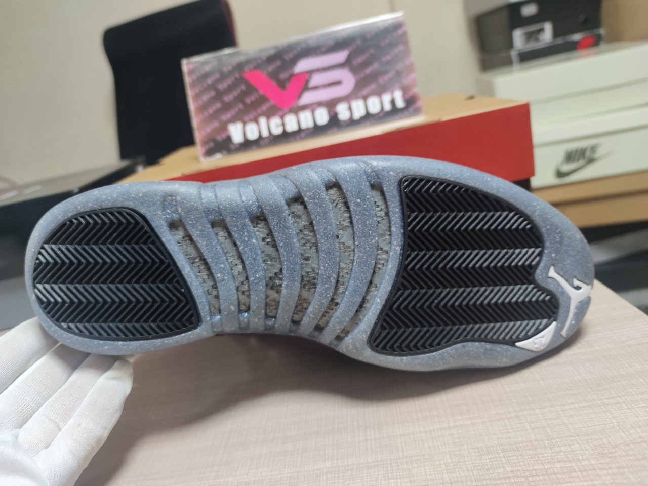 Jordan 12 Retro Utility DC1062 006