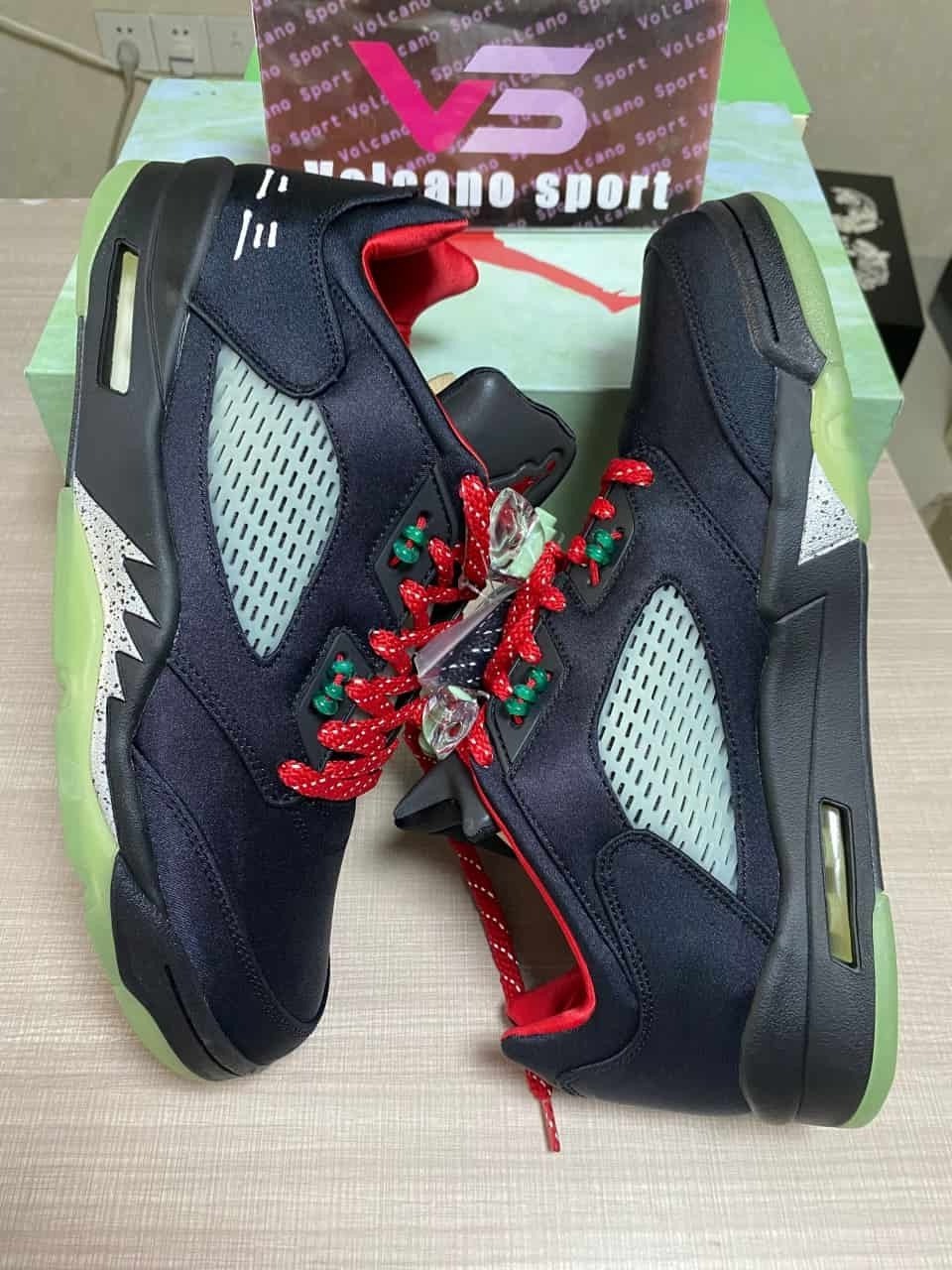 Jordan 5 Retro Low CLOT Jade DM4640-036
