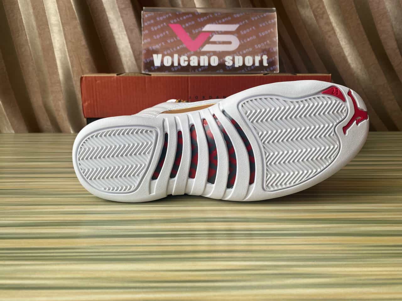 Jordan 12 Retro FIBA 130690-107