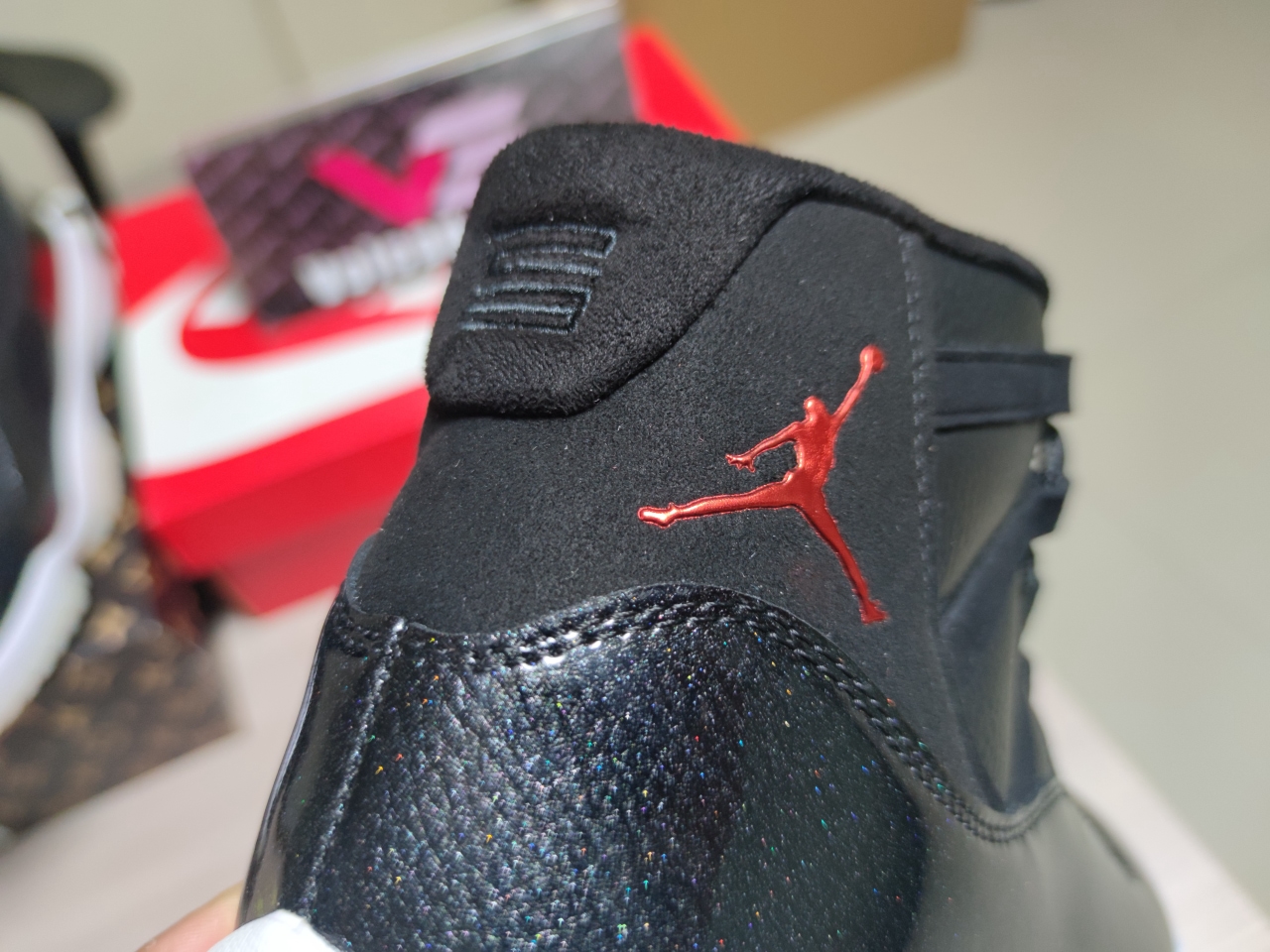 Jordan 11“72-10”378037-002