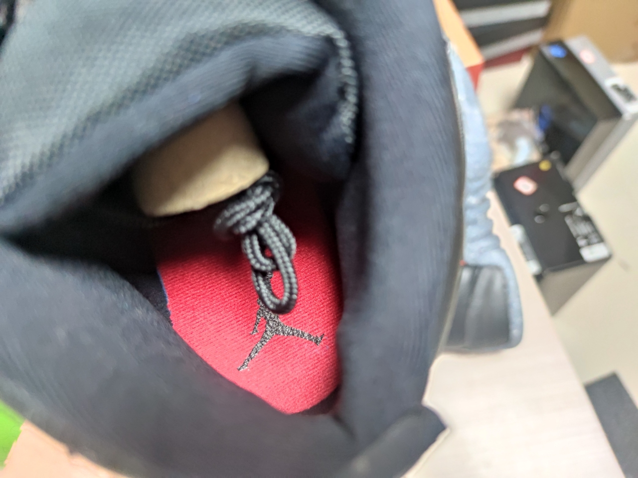 Jordan 12 Retro Utility DC1062 006