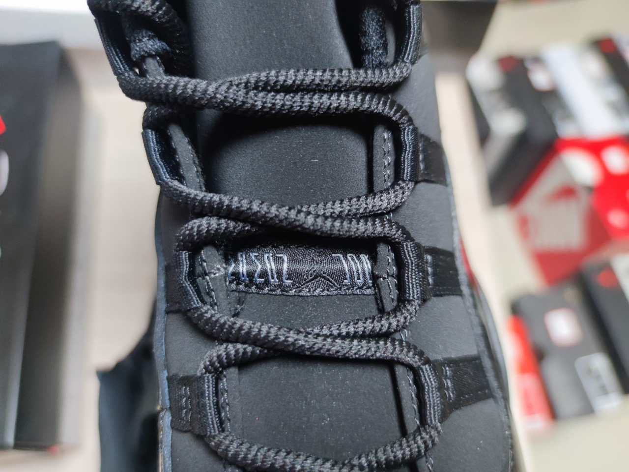 Jordan 11 Cap and Gown 378037-005