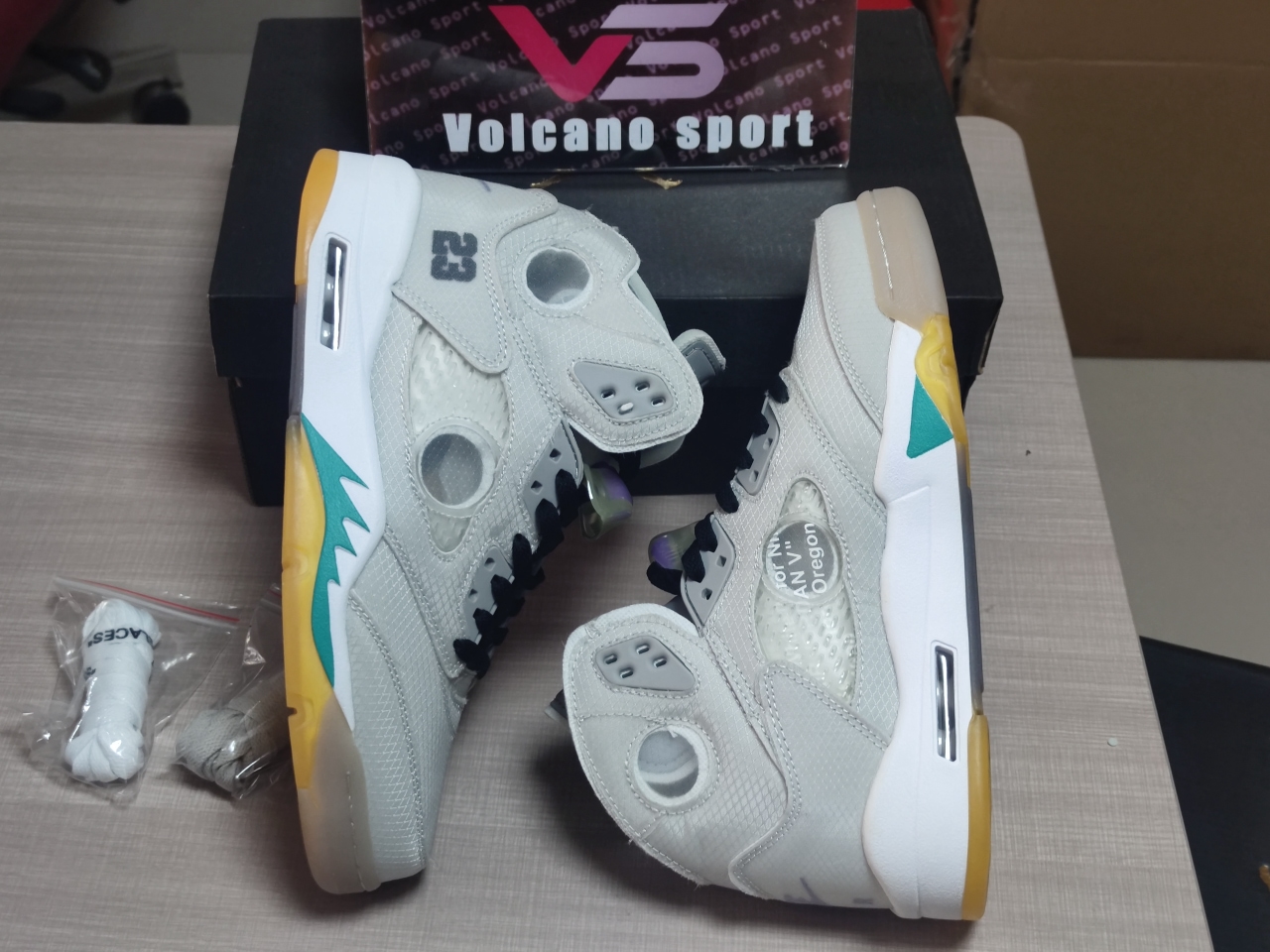 Air jordan 5 retro sp CT8480 105