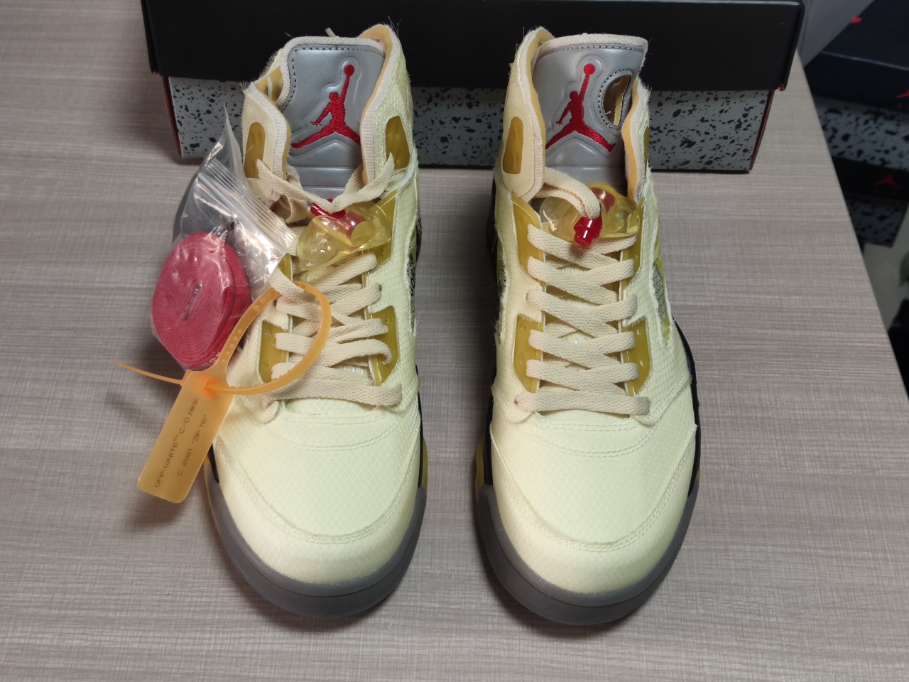 Jordan 5 Retro Off-White Sail DH8565 100