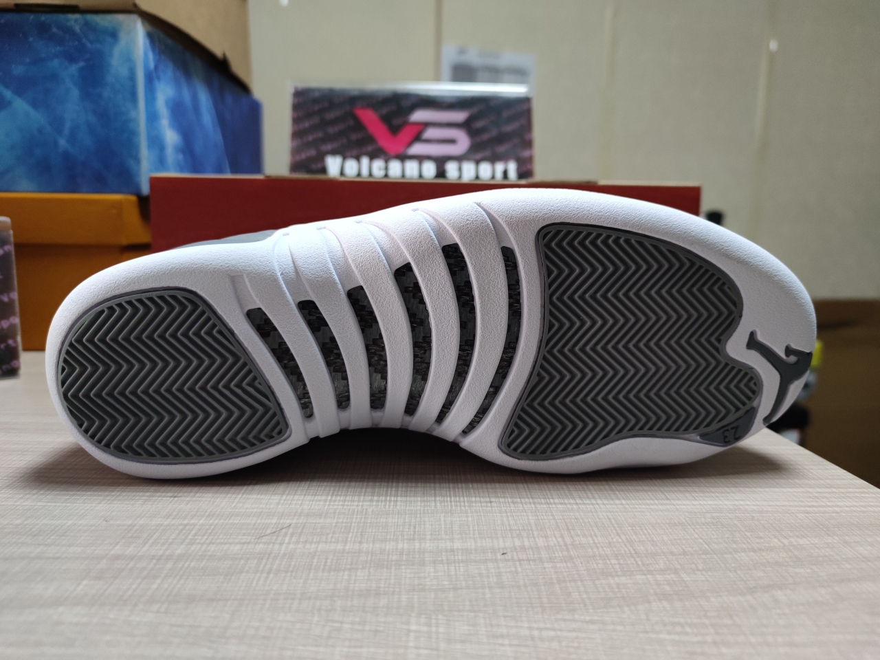 Jordan 12 Retro Stealth CT8013 105
