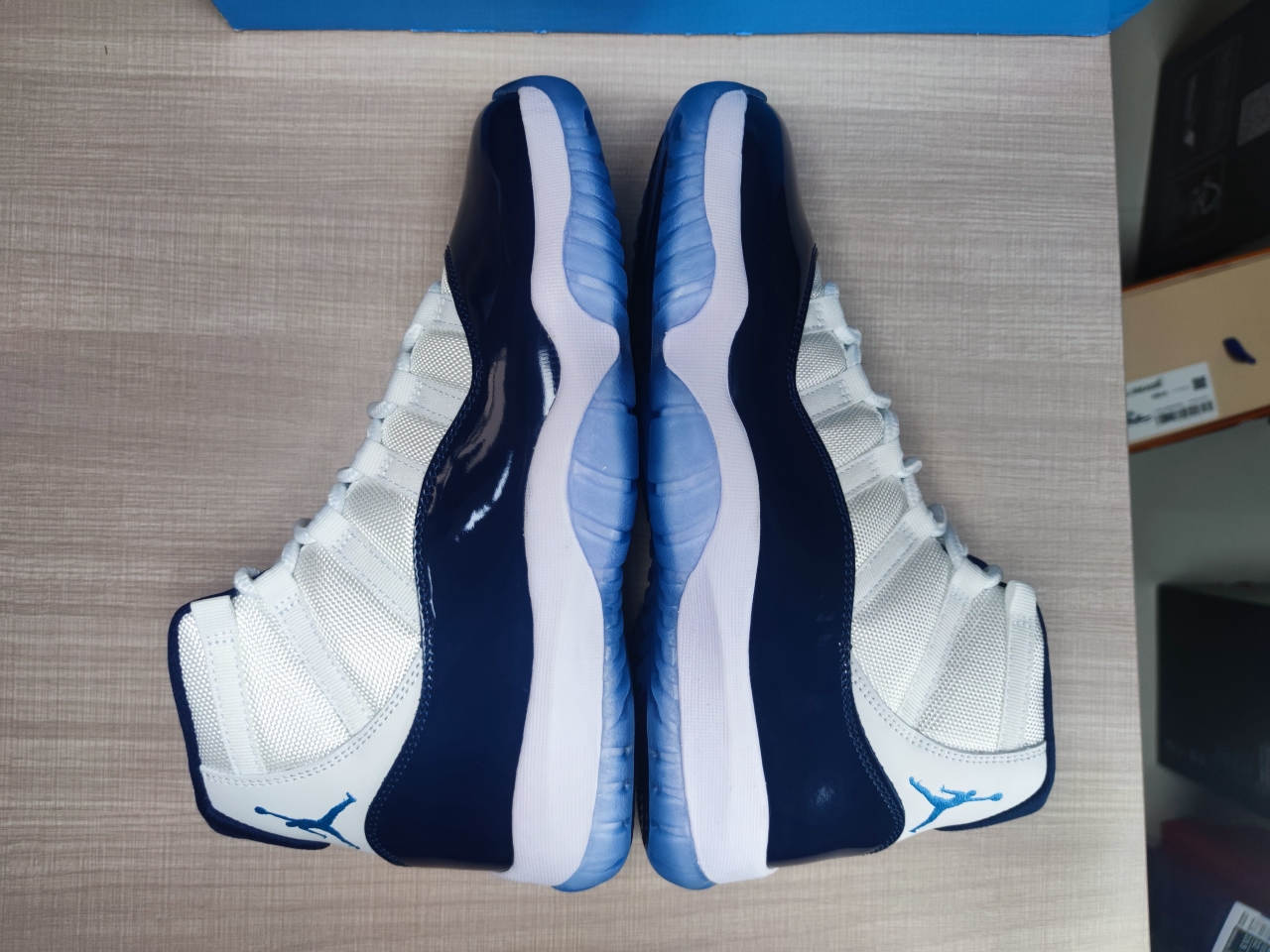 Jordan 11 Retro UNC Win Like 82 378037-123