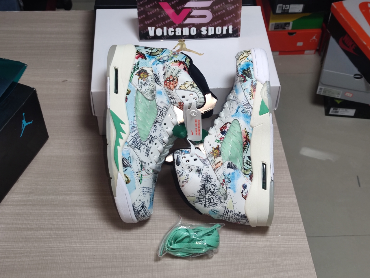 Jordan 5 Retro Wings AV2405 900