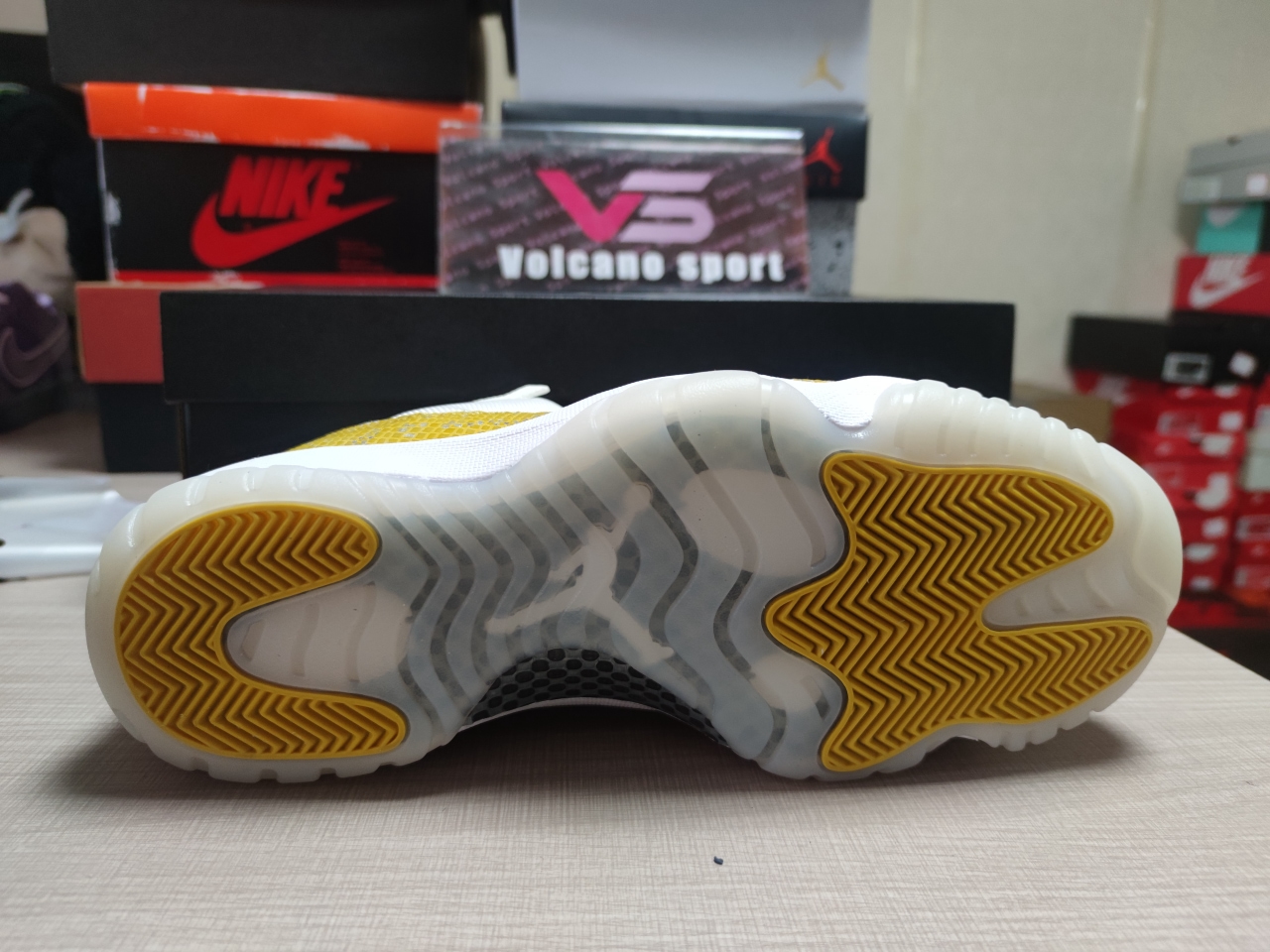 Jordan 11 Retro Low Tour Yellow Snakeskin AH7860 107