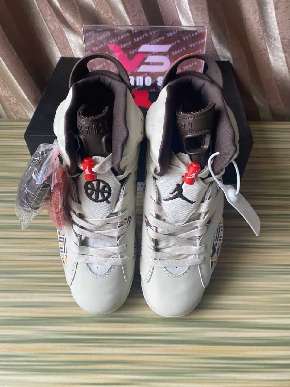 Jordan 6 Retro Quai 54 Sail Brown CZ4152-100