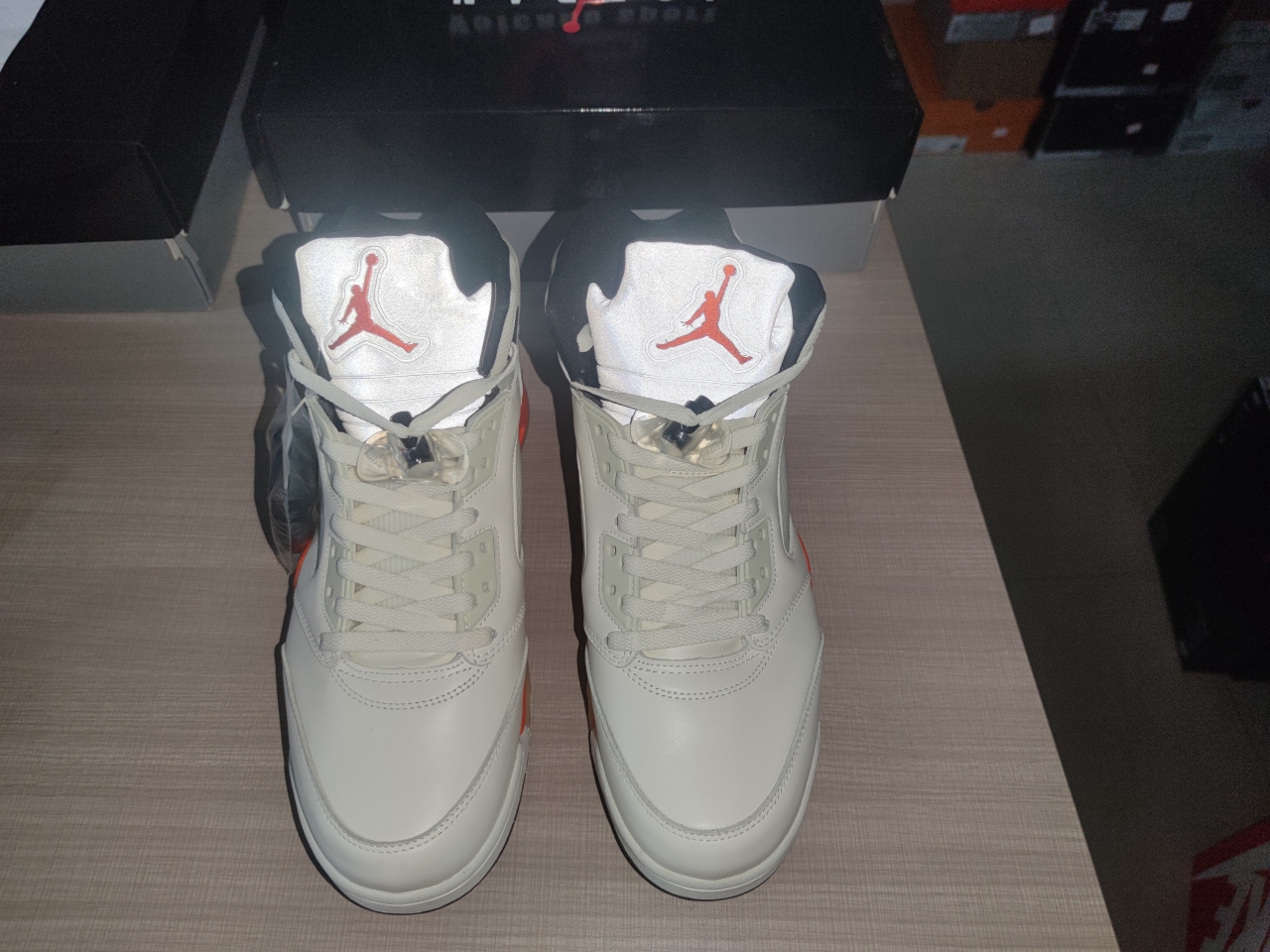 Jordan 5 Retro Shattered Backboard DC1060-100