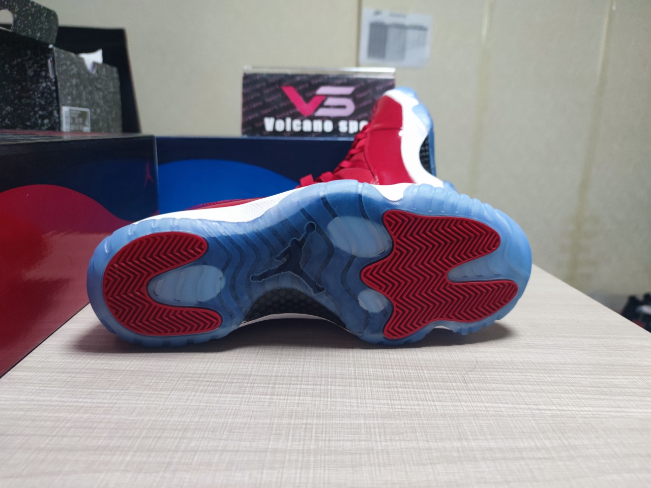 Jordan 11 Retro Win Like 96 378037 623