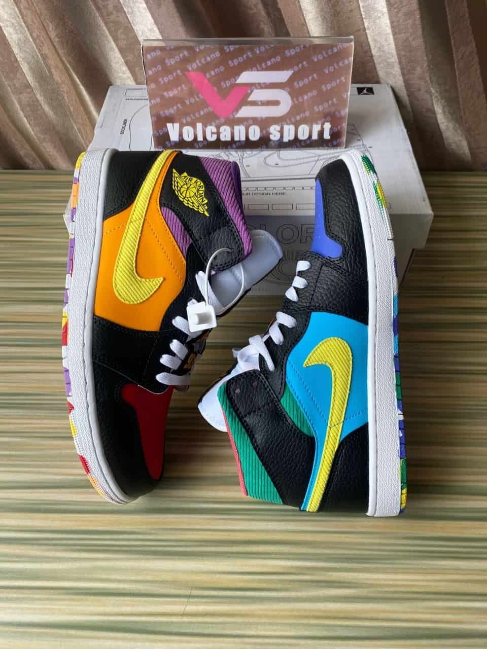 Jordan 1 Mid SS Six Championships FD1317-007