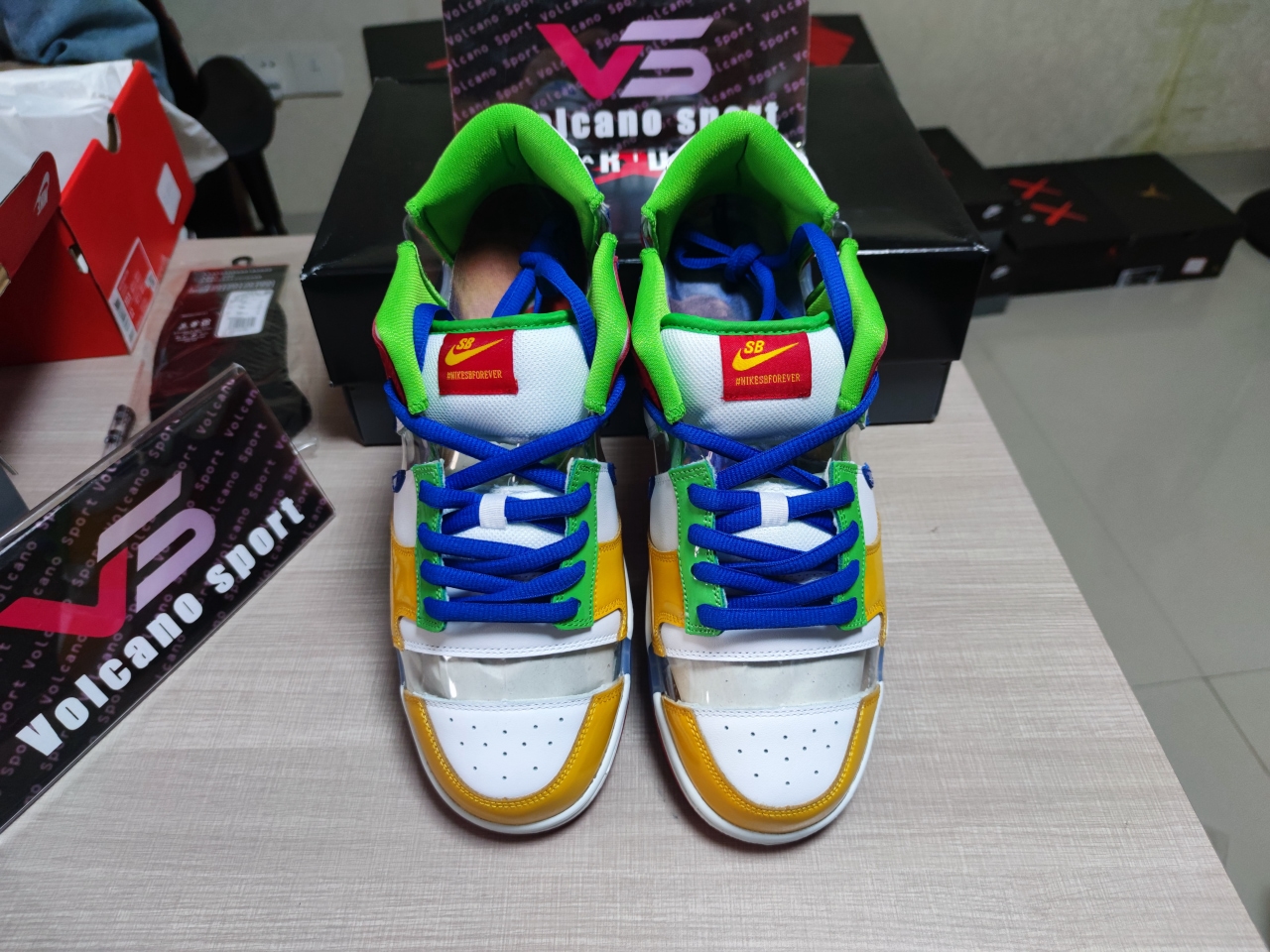 SB Dunk Low eBay Sandy Bodecker FD8777 100