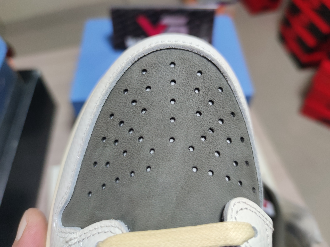 Travis Scott x Air Jordan 1 Low OG